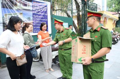 Những 'trạm sạc tinh thần' tiếp sức mùa thi cho thí sinh