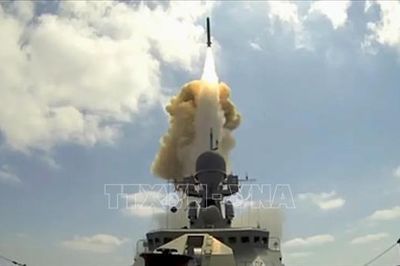 Ukraine: Tên lửa Kalibr của Nga phụ thuộc đáng kể vào linh kiện ngoại nhập