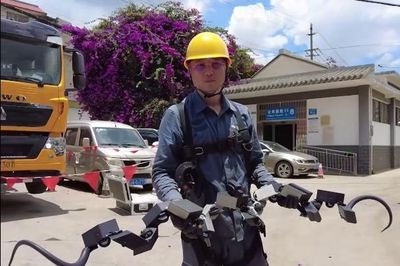 Trung Quốc tăng cường ứng dụng robot trong vận hành lưới điện