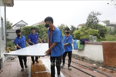Thanh niên đóng góp sức trẻ xây dựng quê hương
