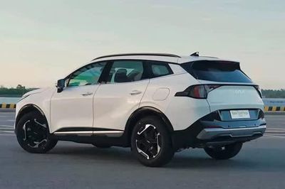 Kia Sportage 2026 chốt giá từ 769 triệu đồng tại Việt Nam, cạnh tranh Mazda CX-5