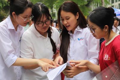 Thi tốt nghiệp THPT 2026: Gợi ý đáp án môn Ngữ văn