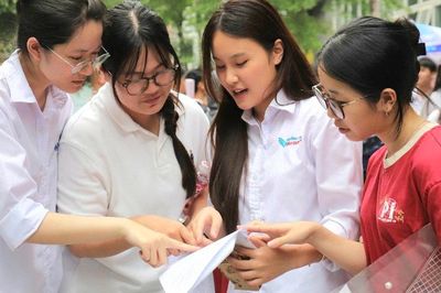 Thi tốt nghiệp THPT 2026: Gợi ý đáp án môn Ngữ văn