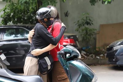 Kỳ thi tốt nghiệp THPT 2026: Khoảng lặng bình yên bên giấc ngủ trưa của các sĩ tử