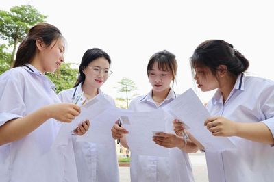Thi tốt nghiệp THPT 2026: Gợi ý đáp án đầy đủ 24 mã đề thi môn Toán