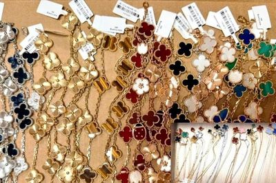 Hai doanh nghiệp vàng, trang sức sản xuất, tiêu thụ sản phẩm giả mạo nhãn hiệu Chanel, Louis Vuitton