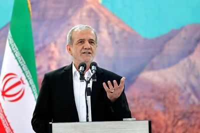 Tổng thống Iran: Các đe dọa nhằm vào cơ sở hạ tầng cho thấy sự tuyệt vọng của Mỹ