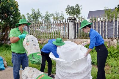 Mùa hè xanh từ những việc nhỏ