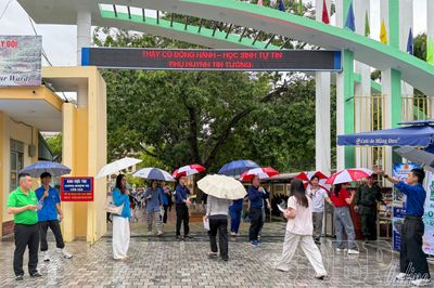 Sĩ tử Điện Biên tự tin bước vào ngày thi đầu tiên