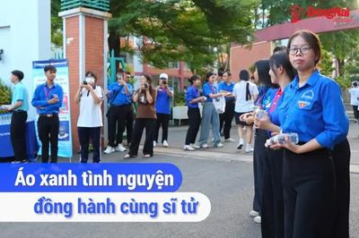 [Video] Áo xanh tình nguyện đồng hành cùng sĩ tử