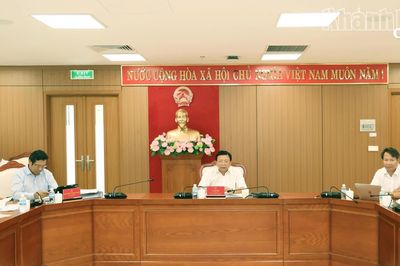 Thông qua kết quả nghiệm thu Cầu cảng số 1 và Bến số 2 Dự án Bến cảng tổng hợp Bắc Vân Phong