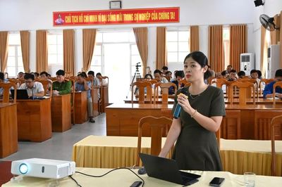 Báo cáo cộng đồng dân cư về Đồ án Quy hoạch chung đô thị Khánh Hòa cho 5 xã khu vực phía nam