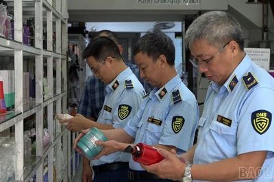 Lạc giữa 'ma trận' mỹ phẩm