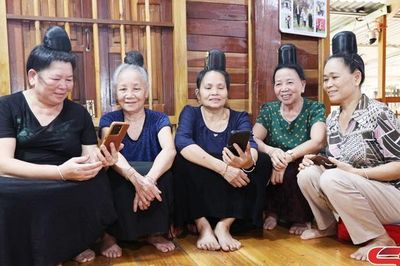 Chuyển biến tích cực từ những 'Chi hội phụ nữ số'