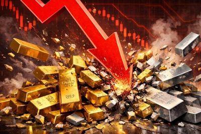 Giá vàng SJC rớt 60 triệu đồng/lượng từ đỉnh cao, giải mã động thái của những 'tay chơi' lớn