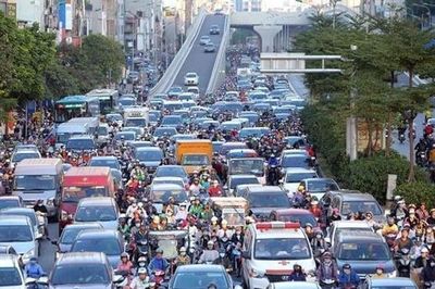 Hà Nội đề xuất thu phí phương tiện vào trung tâm thành phố để giảm ùn tắc