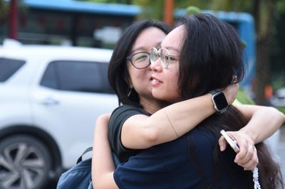 Khoảnh khắc ấm áp giúp thí sinh tự tin ở môn thi đầu Ngữ văn