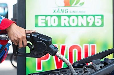 Bộ Công Thương chuẩn bị điều kiện triển khai xăng E10 toàn quốc