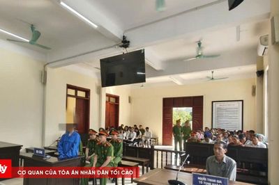 Chưa đủ điều kiện lái xe vẫn chạy xe tốc độ cao gây tai nạn chết người