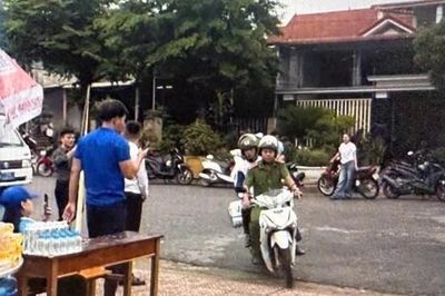 Công an xã hỗ trợ kịp thời nam sinh tham gia kỳ thi tốt nghiệp