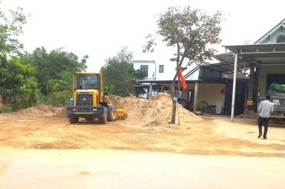 Một phường ở Huế có 20 bãi tập kết vật liệu trái phép