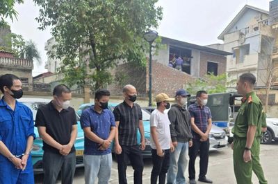 Lời khai của đối tượng chế tạo thiết bị phá sóng xe taxi