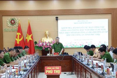 Ổn định mô hình 2 cấp, giữ vững an ninh trật tự từ cơ sở