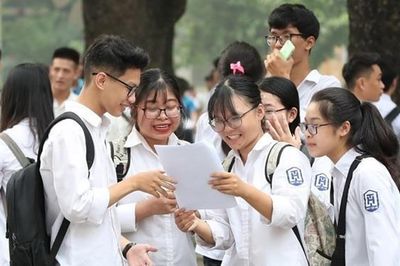 Đề Ngữ văn khơi nguồn khát vọng sáng tạo trong thế hệ trẻ