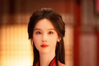 Cuối cùng Kiều Sở cũng giúp Trần Đô Linh thoát cảnh 'cười thì xinh khóc thì tệ'