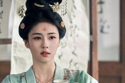 Sẽ tốt hơn cho Bạch Lộc nếu phim 'Mạc Ly' không phát sóng ở thời điểm này?