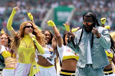 Shakira thắp sáng lễ khai mạc World Cup 2026 bằng hit trăm triệu view