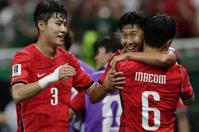 Không cần Son Heung-min, Hàn Quốc vẫn thắng ngược CH Czech