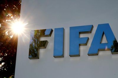 FIFA ra phán quyết lịch sử