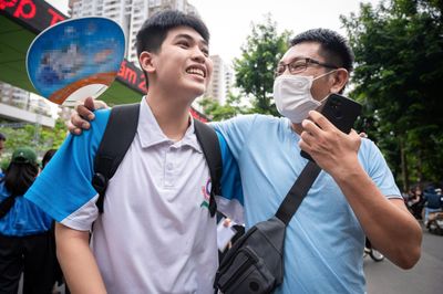 Đề và gợi ý đáp án môn Hóa học tốt nghiệp THPT 2026