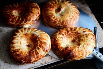 Bánh mì và những câu chuyện về bản sắc Uzbekistan