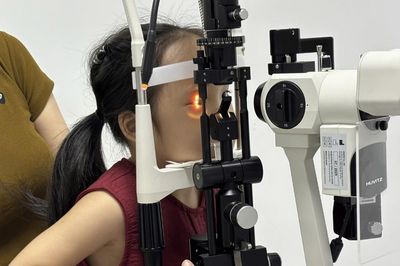 Nhiều trẻ được chỉnh lác mắt thành công nhờ phát hiện sớm