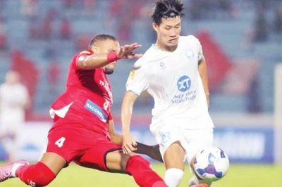 Công an Thành phố Hồ Chí Minh và Ninh Bình vào chung kết Cúp Quốc gia