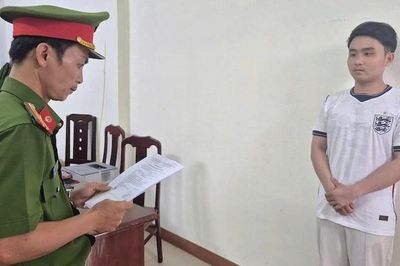 Đà Nẵng tạm giữ hình sự đối tượng chiếm đoạt 84 điện thoại di động