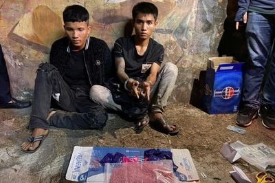 Hải quan phát hiện, thu giữ 200 viên ma túy tổng hợp và 12.000 viên hồng phiến tại khu vực biên giới