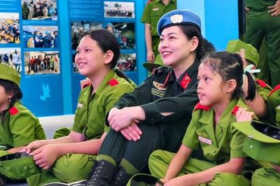 Hình ảnh ấn tượng đang diễn ra tại phố đi bộ Nguyễn Huệ
