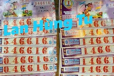 Trúng xổ số miền Nam, nhiều khách hàng đổi thưởng 'lai rai'