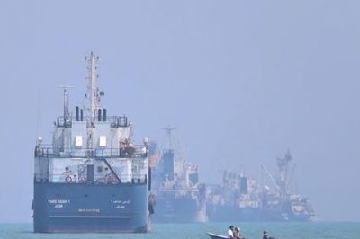 Iran rò rỉ 'thỏa thuận với Mỹ', yêu cầu 300 tỉ USD tái thiết