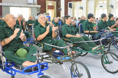Hai mức quà tặng người có công nhân dịp 79 năm Ngày Thương binh - Liệt sĩ