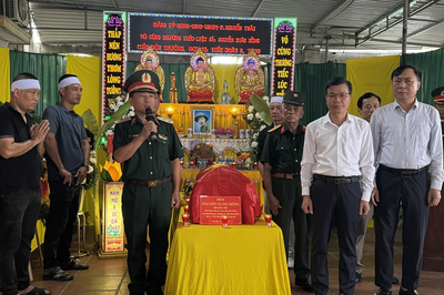Đón nhận, truy điệu và an táng hài cốt liệt sĩ Nguyễn Xuân Hồng