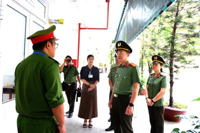 Lãnh đạo Công an thành phố Đà Nẵng kiểm tra công tác đảm bảo an ninh trật tự tại các điểm thi