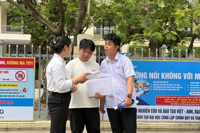Ngày thi cuối cùng Kỳ thi tốt nghiệp THPT 2026 tại Đà Nẵng: Nhiều cung bậc cảm xúc