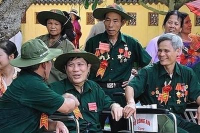 Hơn 1,56 triệu người có công được tặng quà dịp kỷ niệm Ngày Thương binh - Liệt sĩ