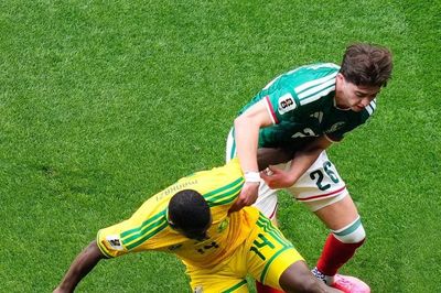Trực tiếp World Cup 2026 Mexico vs Nam Phi 1-0 (H2): Hiệp 2 bắt đầu