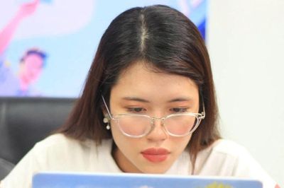 Chuyên gia IELTS 8.5 đưa đáp án môn Tiếng Anh THPT 2026