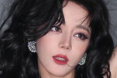 Địch Lệ Nhiệt Ba bị chơi xấu